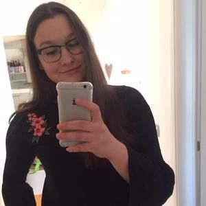 Meet your Posher, Rebeka jana